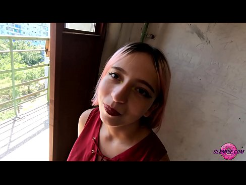 ❤️ Studentessa sensuale succhia uno sconosciuto nell'Outback - Sborra sulla sua faccia ❤❌ Video di sesso al it.markettass.ru ❤️